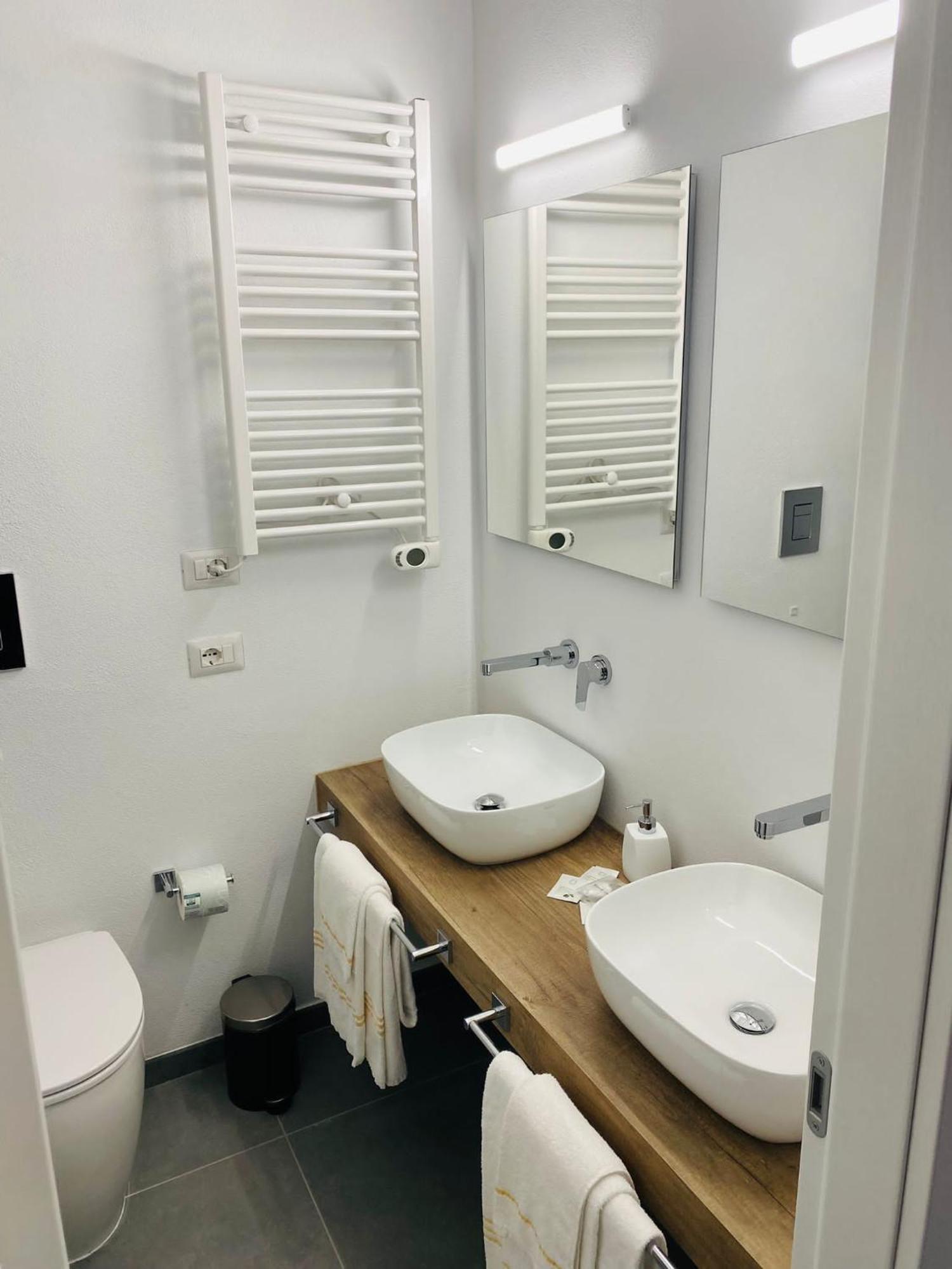 Luxury Loft 35 Hotel Cagliari Bagian luar foto