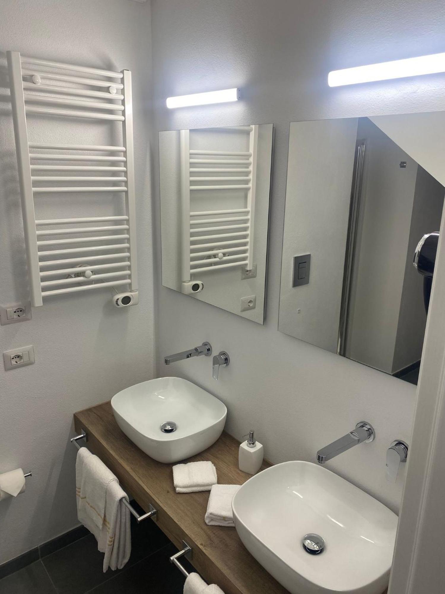 Luxury Loft 35 Hotel Cagliari Bagian luar foto