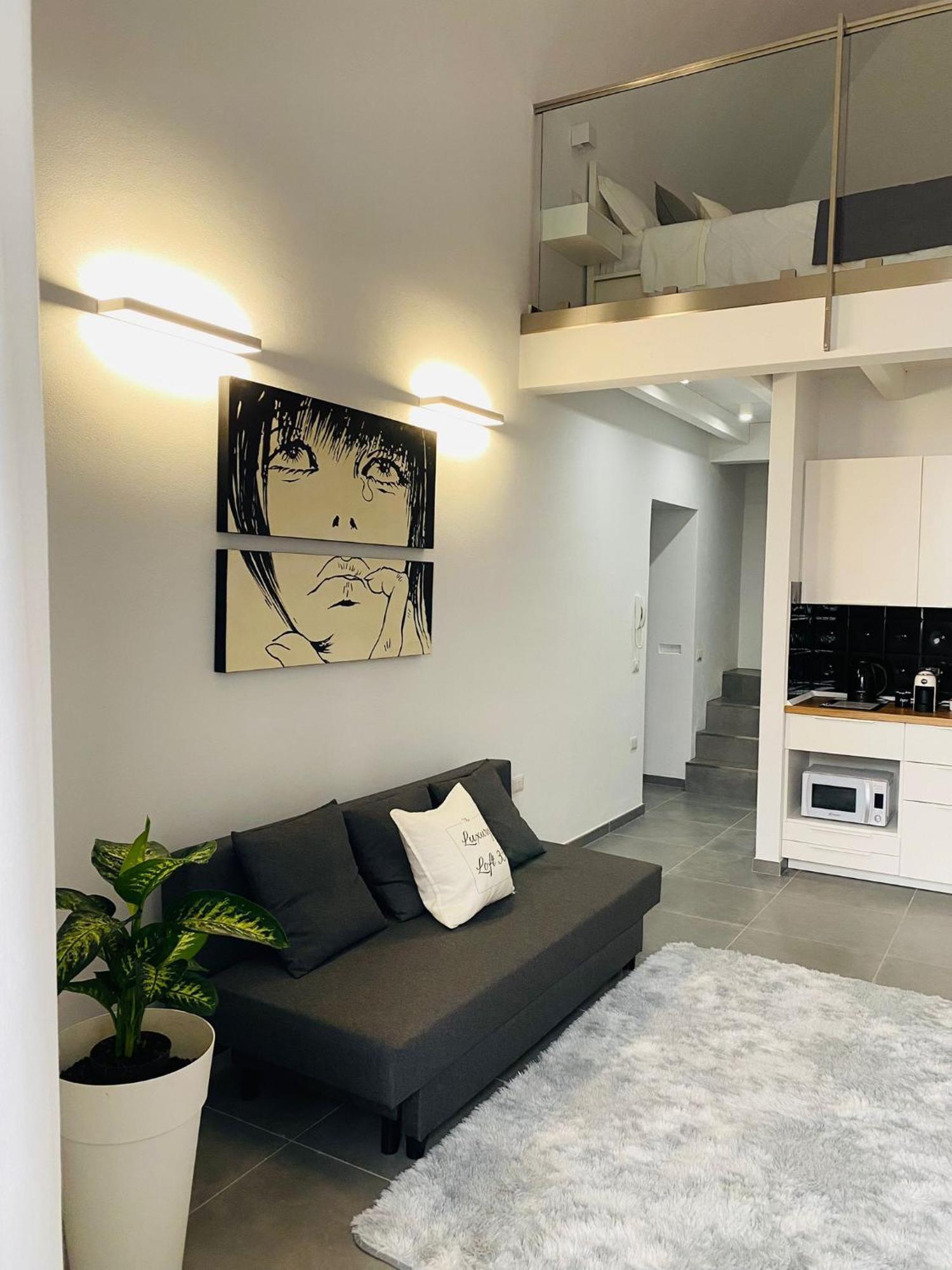 Luxury Loft 35 Hotel Cagliari Bagian luar foto